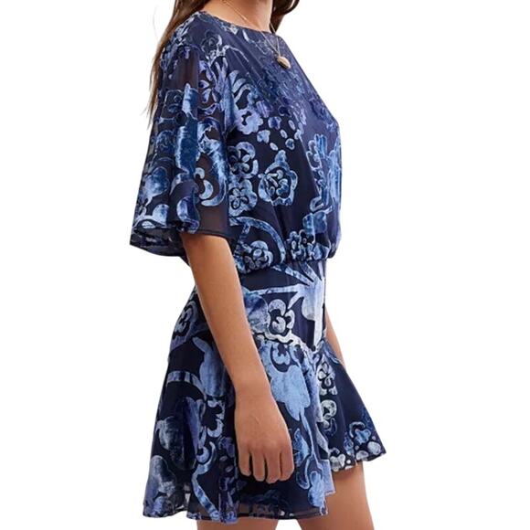 Free People Manuka Velvet Burnout Mini Dress Size S NWOT Blue Boho Versatile - Picture 3 of 11